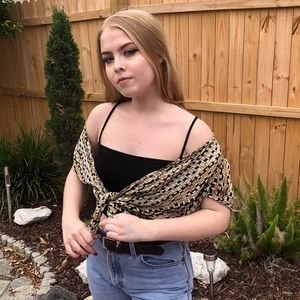 90’s Vintage Tie Front Blouse✨